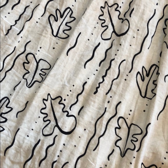 Black and white patterned maxi dress - Picture 4 of 5